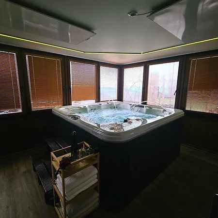 Zidanica Bundersek * Šentjanž