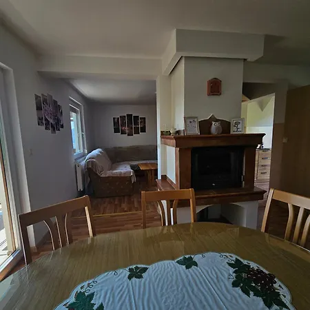 Zidanica Bundersek Šentjanž